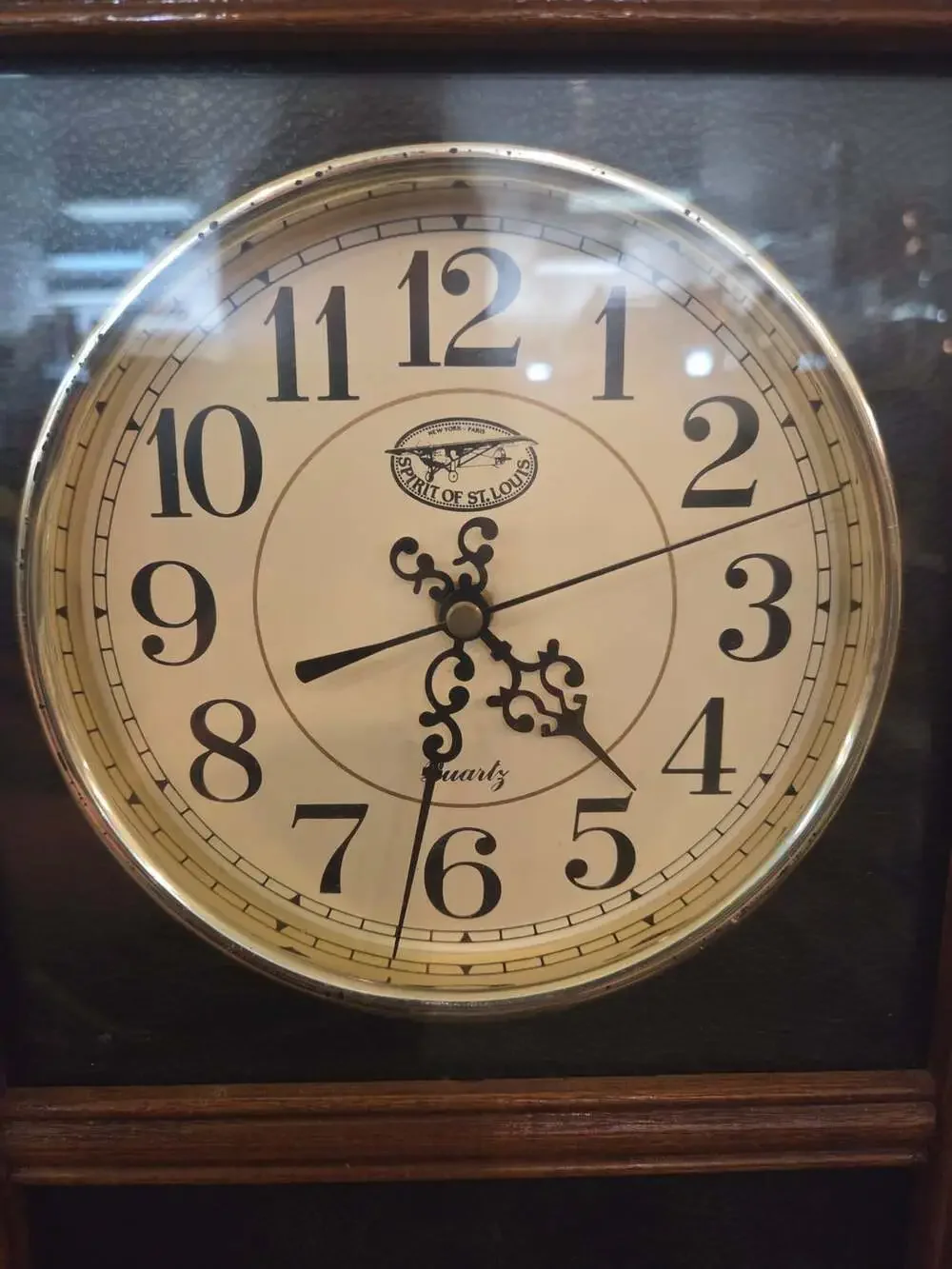 Spirit Of St. Louis Wooden Wall Clock Quartz New York Paris
